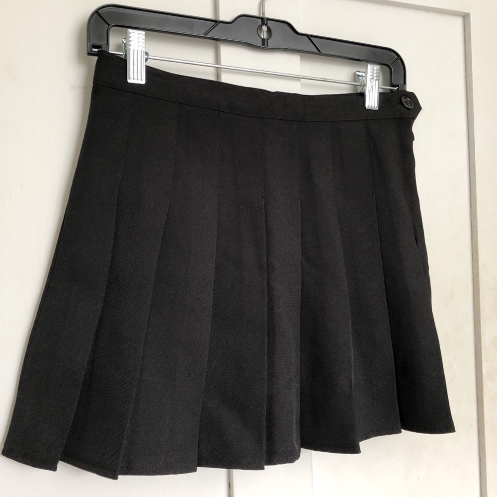 Black Tennis skirt (with undershorts)